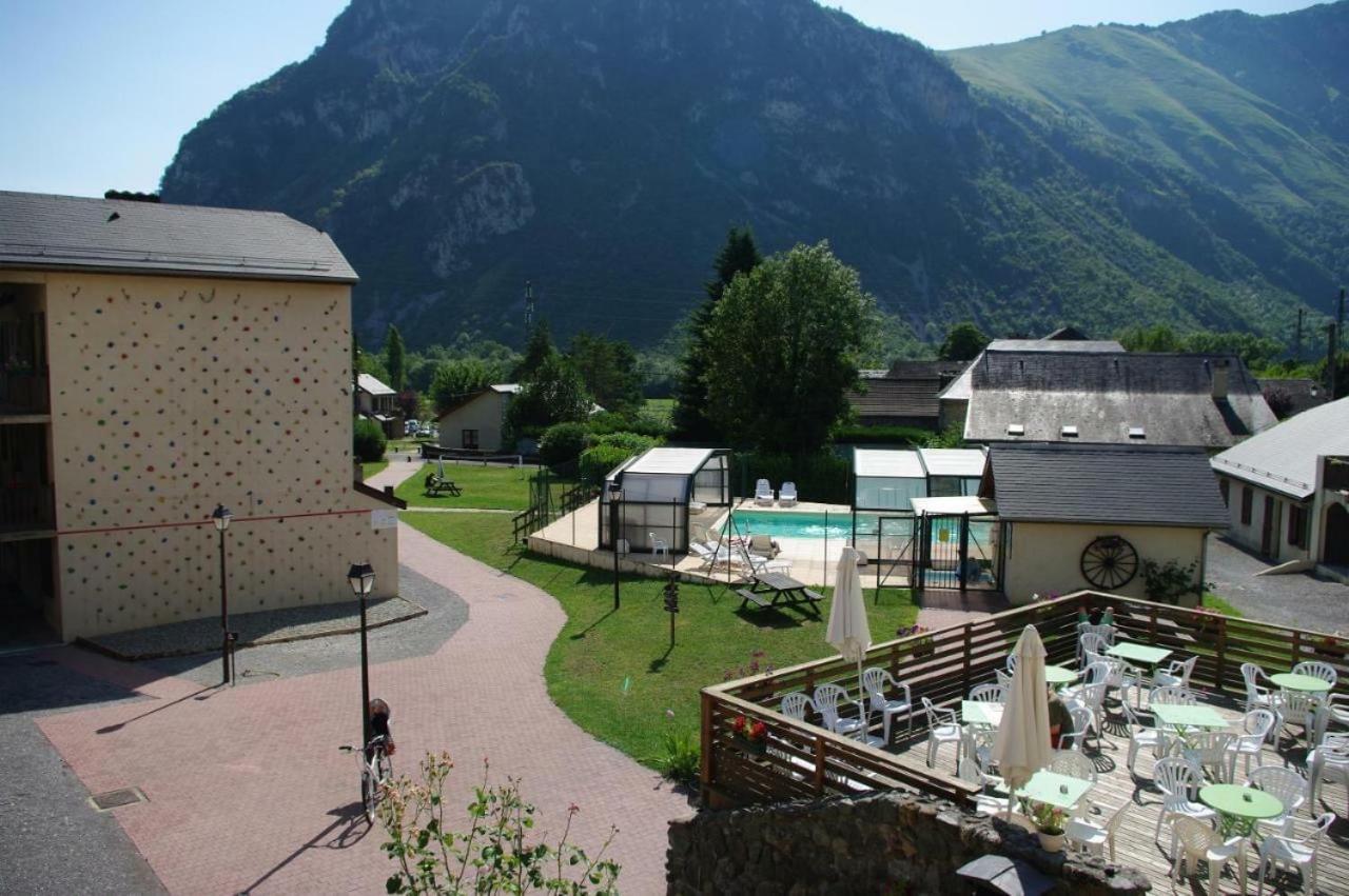 Appartement Avec Piscine En Vallee D'Ossau Bielle Extérieur photo